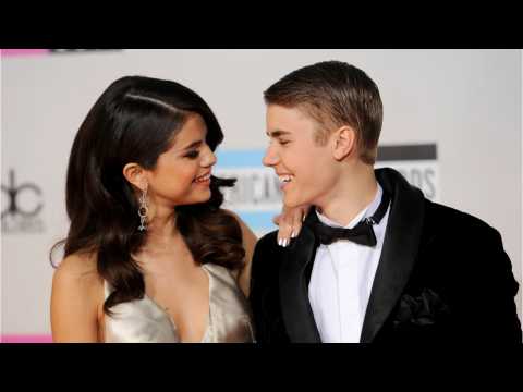 VIDEO : Selena Gomez's Mom Doesn't Like Justin Bieber