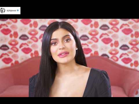 VIDEO : Kylie Jenner: ses s?urs lui donnent des conseils pour sa grossesse