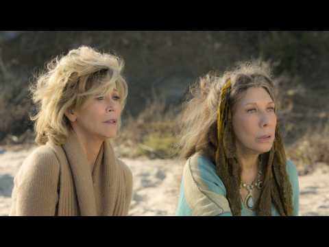 VIDEO : Netflix Renews 'Grace and Frankie' for a Fifth Season