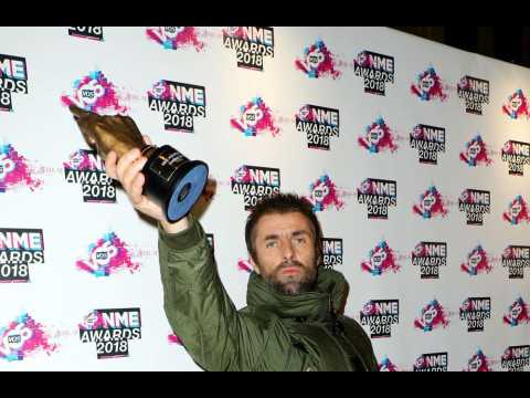 VIDEO : Liam Gallagher Wins Big at NME awards