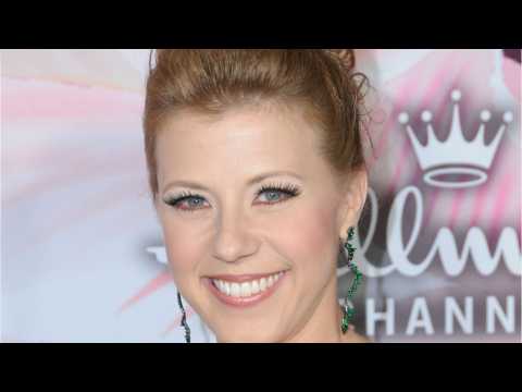VIDEO : Jodie Sweetin Opens Up About Her New Guy