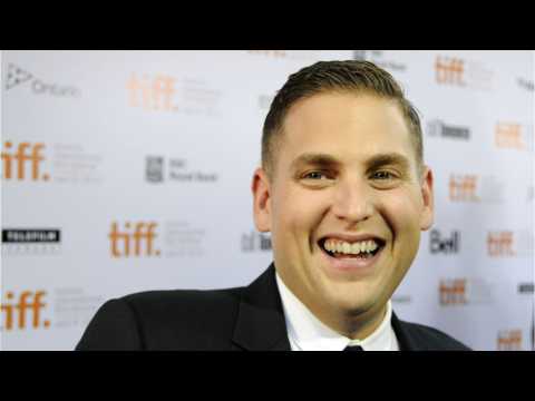 VIDEO : Jonah Hill Has A New Lady