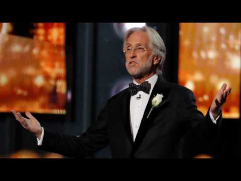 VIDEO : Women Are Asking Neil Portnow To Step Down From Position