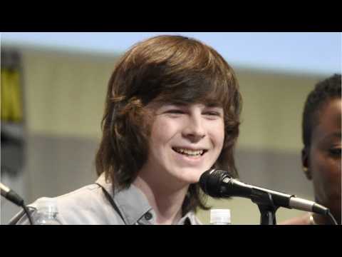 VIDEO : Chandler Riggs Rips Jokes About Sudden 'The Walking Dead' Exit