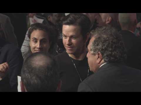 VIDEO : Mark Wahlberg Donates Scandalous Reshoot Money