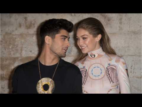 VIDEO : Fans think Zayn Malik got a tattoo of Gigi Hadid's eyes ? and the reactions are mixed