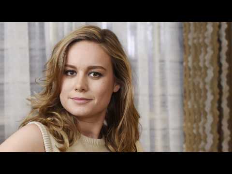 VIDEO : Brie Larson Visits Air Force Base In Nevada