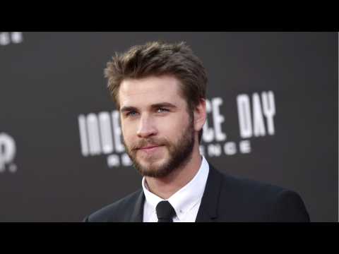 VIDEO : Miley Cyrus and Liam Hemsworth Aren?t Married