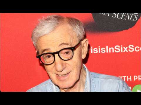 VIDEO : Woody Allen Denies Molesting Dylan Farrow