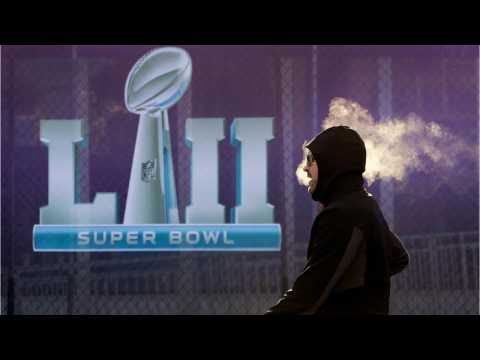 VIDEO : These Are The Mind-Blowing Prices for Food and Beer at the Super Bowl