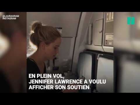 VIDEO : Pour le Super Bowl 2018, Jennifer Lawrence tente de mettre l'ambiance dans l'avion, et c'est