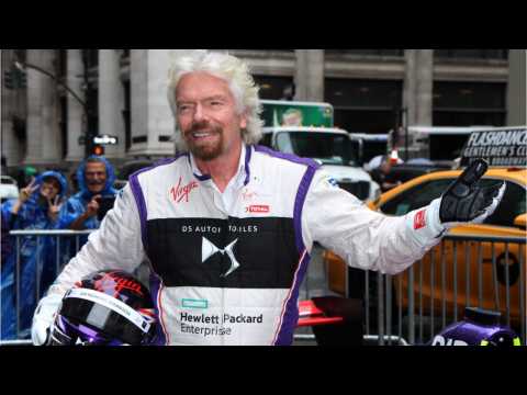 VIDEO : What's A Day In The Life Of Richard Branson Like?
