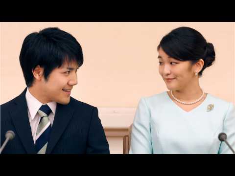 VIDEO : Princess Postpones Marriage To Commoner