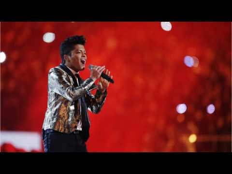 VIDEO : Bruno Mars Wants Hip-Hop At 2019 Superbowl