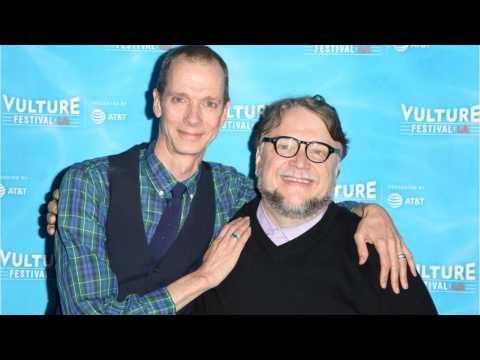 VIDEO : Doug Jones Defends Guillermo Del Toro From Plagiarism Accusation