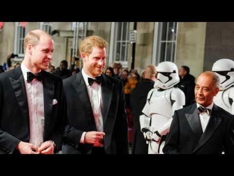 VIDEO : The Last Jedi Cut Princes William & Harry Cameos Due to Their Height