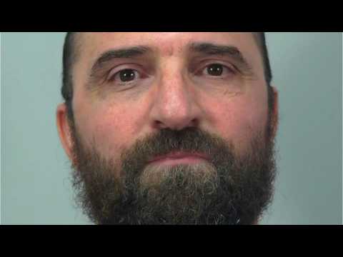 VIDEO : Angry Barber Gave Awful Haircut Got Arrested