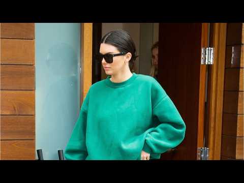 VIDEO : See Kendall Jenner?s Hilarious Response to Pregnancy Rumors