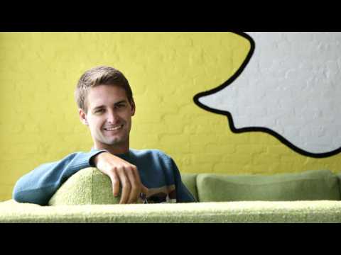 VIDEO : Snapchat Throws Luxurious New Year's Party With Special Guest Performing