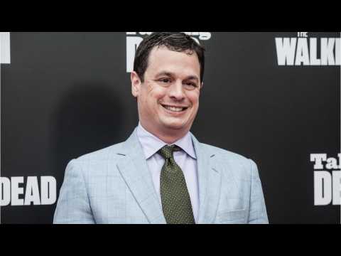 VIDEO : 'The Walking Dead' Producer Explains Declining Viewership