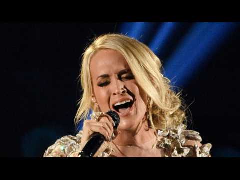 VIDEO : Carrie Underwood Opens Up About Recent Injury