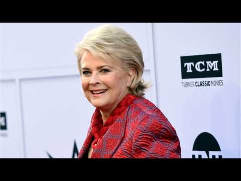 VIDEO : Candice Bergen To Return As 'Murphy Brown'