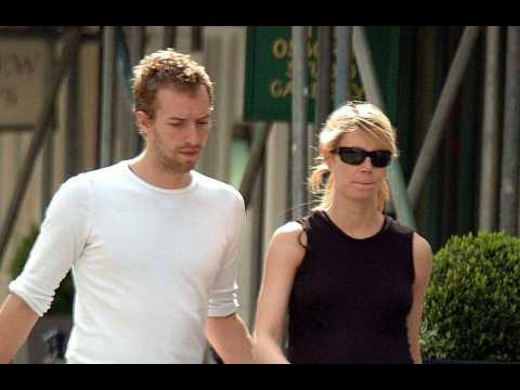 VIDEO : Gwyneth Paltrow says Chris Martin is like her brother
