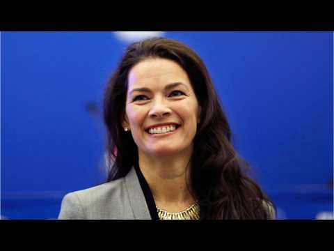 VIDEO : Nancy Kerrigan Now Correspondent For Super Bowl, Olympics