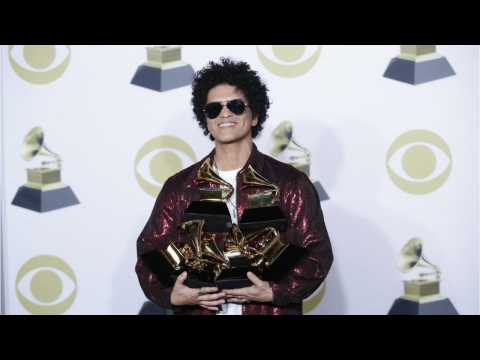 VIDEO : Hip-Hop Shut Out Again At Grammys