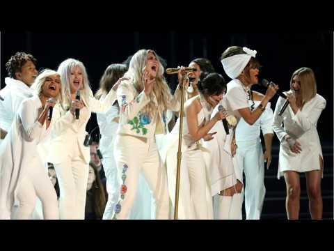 VIDEO : Kesha Dishes Out Goosebumps At Grammys