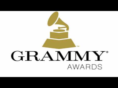 VIDEO : Grammy Controversy Over Lorde Not Being Asked to Perform Solo at Grammys