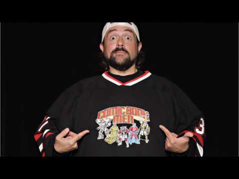 VIDEO : Kevin Smith Working on New Show?