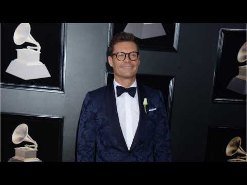 VIDEO : Why All These Grammys Stars Wore White Roses