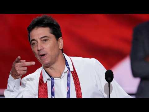 VIDEO : Scott Baio Defends Himself Against Nicole Eggert's Sexual Misconduct Accusations