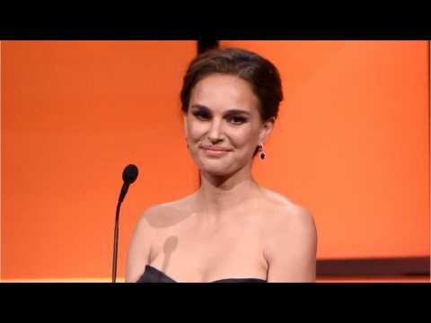 VIDEO : Natalie Portman To Replace Astronaut Reese Witherspoon