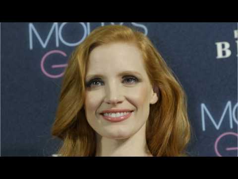 VIDEO : Jessica Chastain To Host 'SNL' This Month