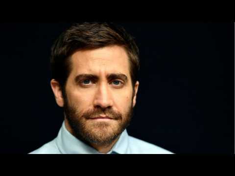 VIDEO : How Did Jake Gyllenhaal And Heath Ledger Meet?