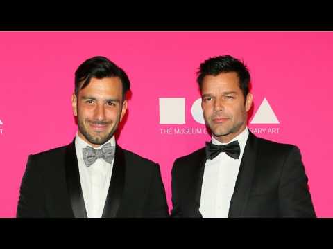 VIDEO : Ricky Martin Says He is a Married Man