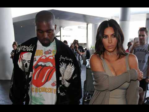 VIDEO : Kanye West donne des conseils de mode à Kim Kardashian