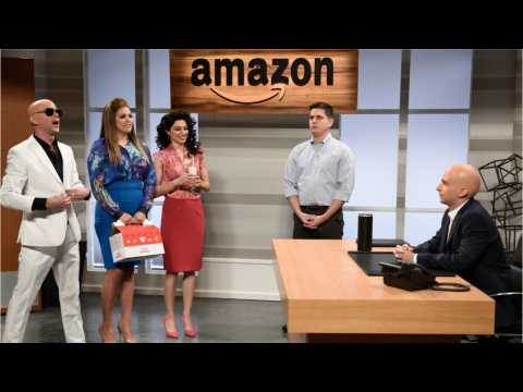 VIDEO : ?Saturday Night Live? Tackle Tech Giants