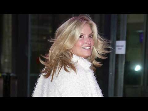 VIDEO : Penny Lancaster Diagnosed With Dyslexia