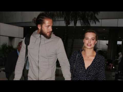 VIDEO : Margot Robbie and Tom Ackerley Never Fight