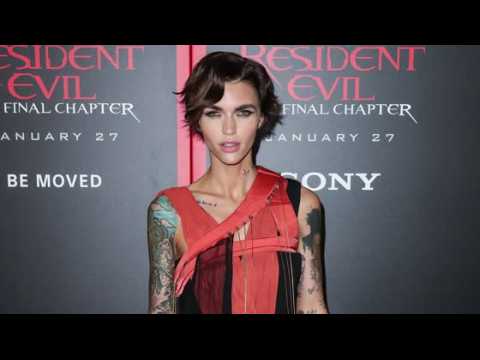 VIDEO : Ruby Rose Undergoes Spinal Surgery