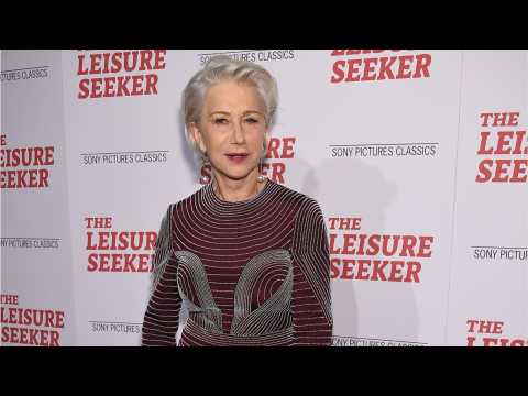 VIDEO : Helen Mirren Says In Her 20s Men Exposed Themselves To Her On A Weekly Basis