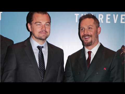 VIDEO : Tom Hardy Gets Tattoo After Losing a Bet to Leonardo DiCaprio