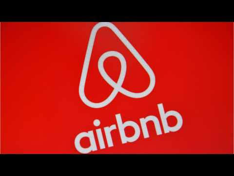 VIDEO : Latest Airbnb Promo Features Trip Aboard Yellow Submarine