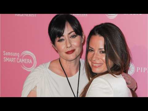 VIDEO : Shannen Doherty Reacts To 'Charmed' Reboot