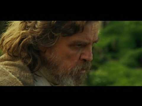 VIDEO : New Fan Theory Might Explain Luke Skywalker's Strange Behavior