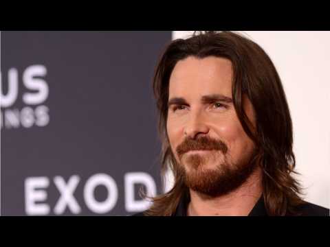 VIDEO : Christian Bale Can?t Watch Dark Knight Rises After Aurora Shooting