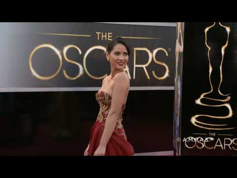 VIDEO : Olivia Munn va prsenter les Critics Choice Awards